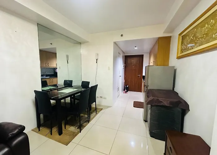 Dainty Pasay For Rent - Entire House Front Of Mall Of Manila