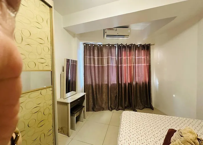 Apartment Dainty Pasay For Rent - Entire House Front Of Mall Of