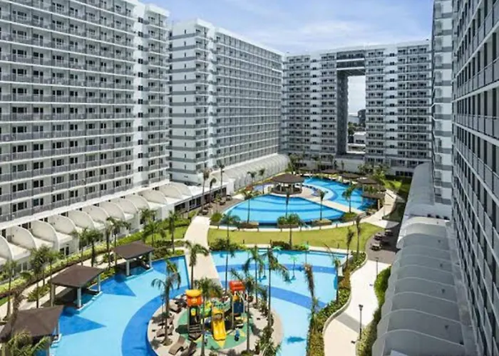 Apartment Dainty Pasay For Rent - Entire House Front Of Mall Of