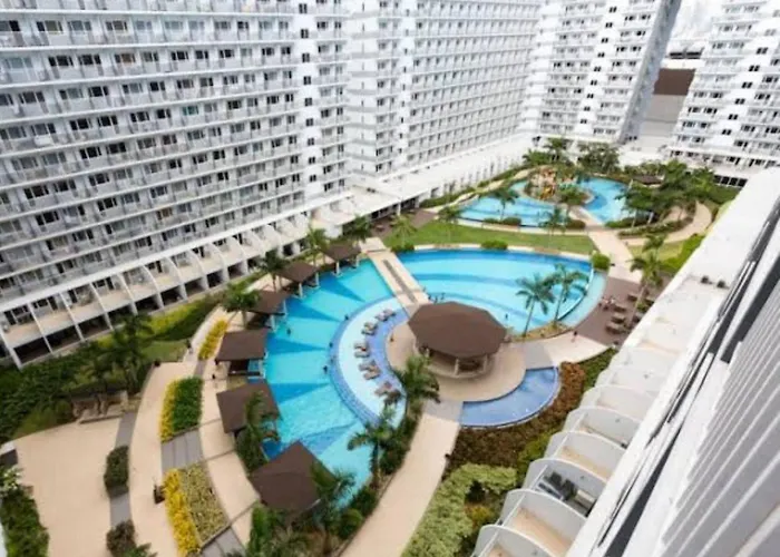 Apartment Dainty Pasay For Rent - Entire House Front Of Mall Of Manila