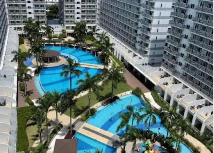 Apartment Dainty Pasay For Rent - Entire House Front Of Mall Of